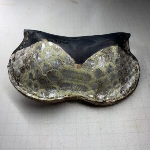 No500ちょっとエッチなAirPodsケース（ヘビ革、牛革）