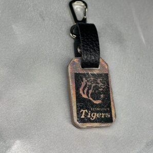 10.Tigersストラップ金箔